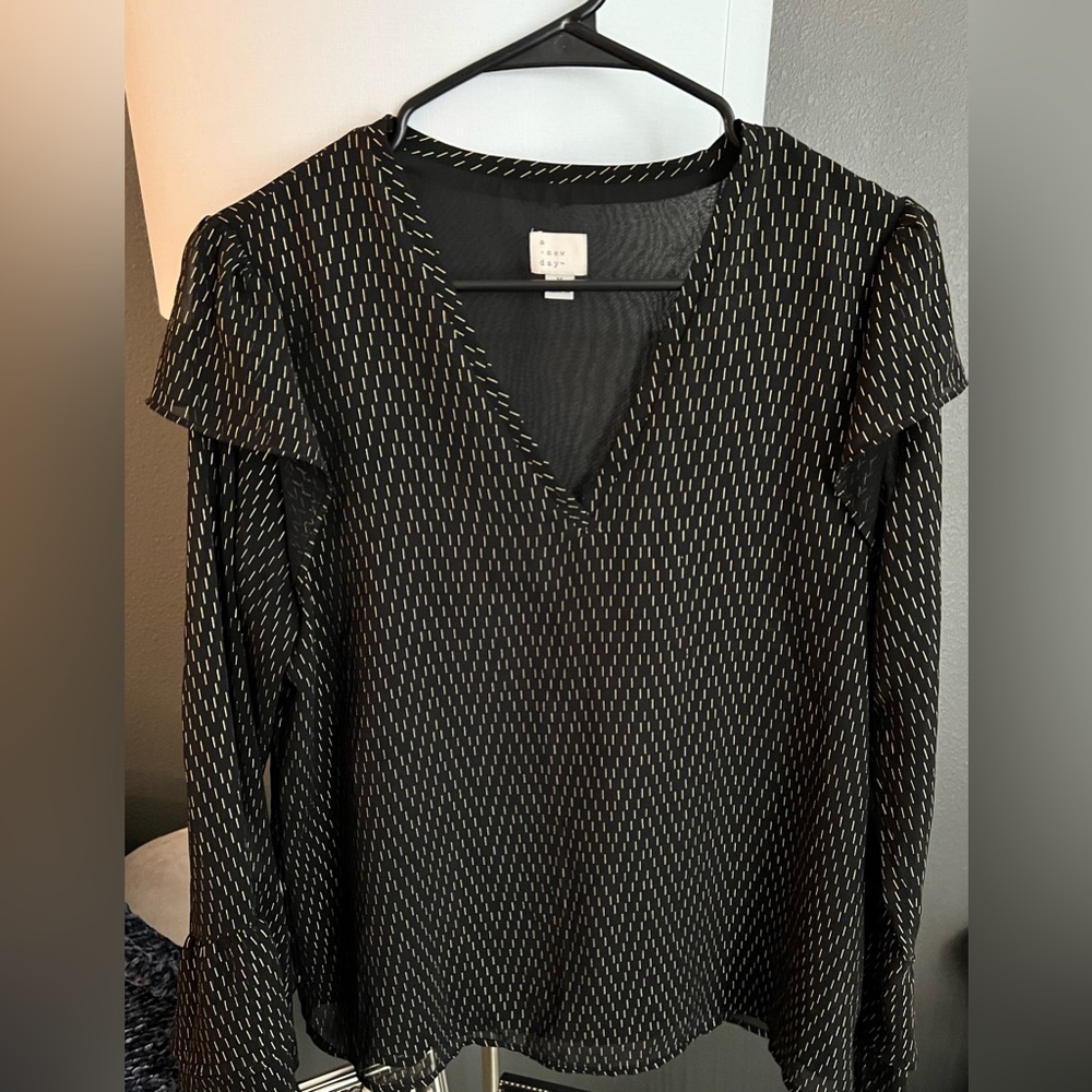 A New Day Long Sleeve Women’s blouse sized M